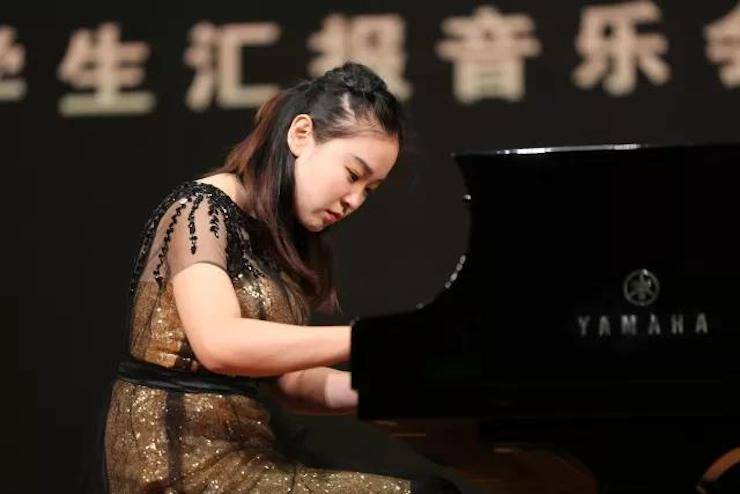 奏响青春旋律，添彩艺术人生|2017八大胜亚洲音乐奖学金综合师范类院系全国汇报音乐会（第一。┰猜淠