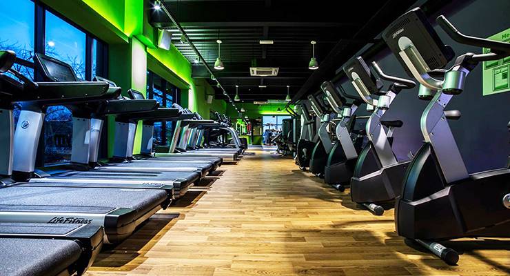 英国 Simply Gym 健身房——八大胜 CIS 产品的完美运用