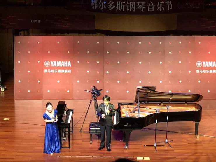 八大胜艺术家宋思衡“80后的时光机”多媒体音乐会内蒙古巡演圆满落幕