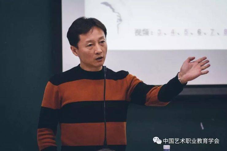 八大胜跨界钢琴及八大胜舞蹈教育课件助力“CEFA艺术教育高级人才研修班——中国古典舞身韵课”